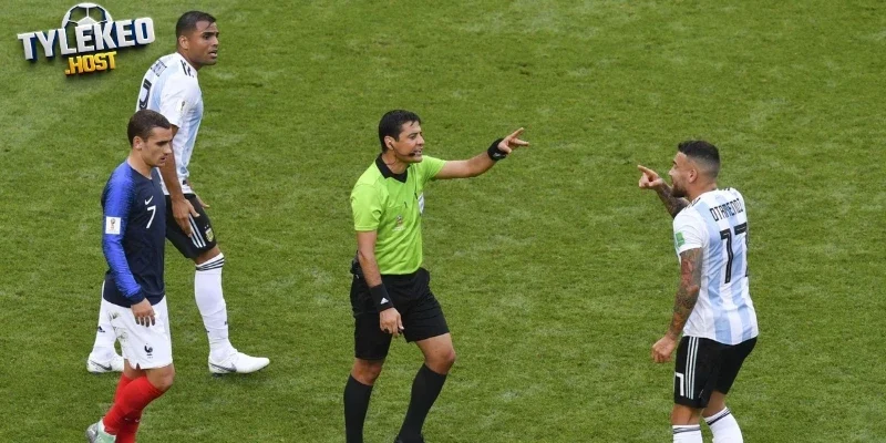 Alireza Faghani và sự nghiệp cầm còi
