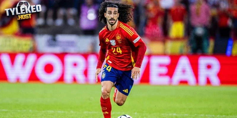 Phong độ nổi bật của Marc Cucurella