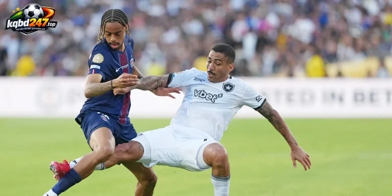 Thương vụ Barcola và những thách thức chờ đợi Liverpool