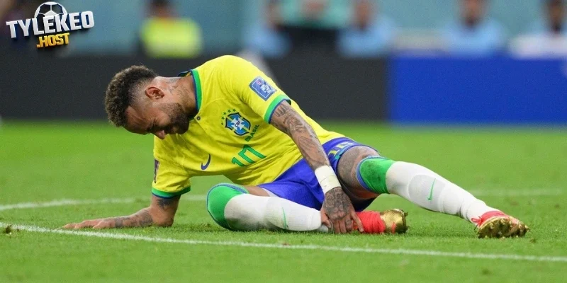 Tuyển Brazil gặp khủng hoảng ở tuyến giữa trong trận Na Uy